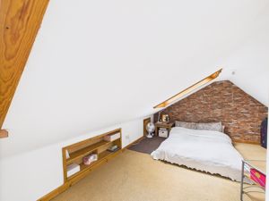 Photo 46- click for photo gallery